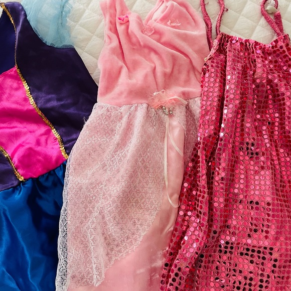 Dress up - Picture 2 of 3